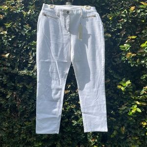 Chico’s NEW So Slimming Getaway Ankle Pant